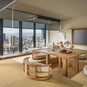 Four Seasons 5*, Ōsaka Japon