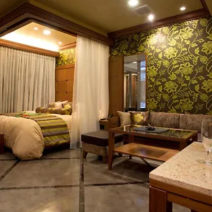And Lotus Modern (adults Only) 2*, Kyoto Japon